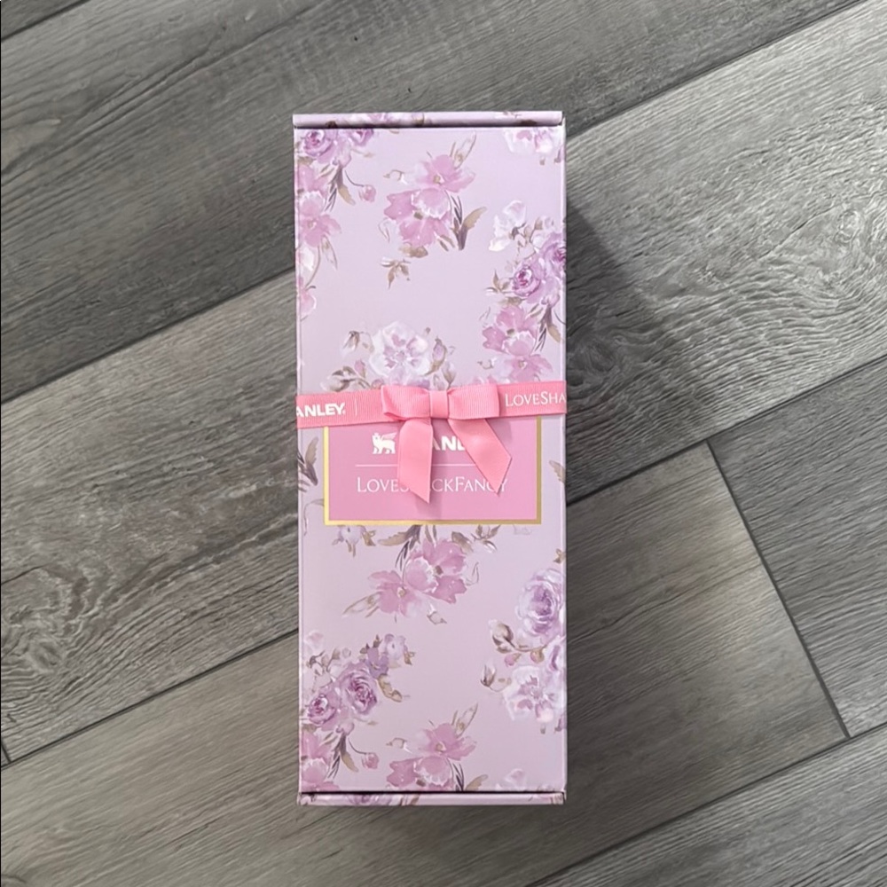 LoveShackFancy Pink Floral Gift Box *BRAND NEW*